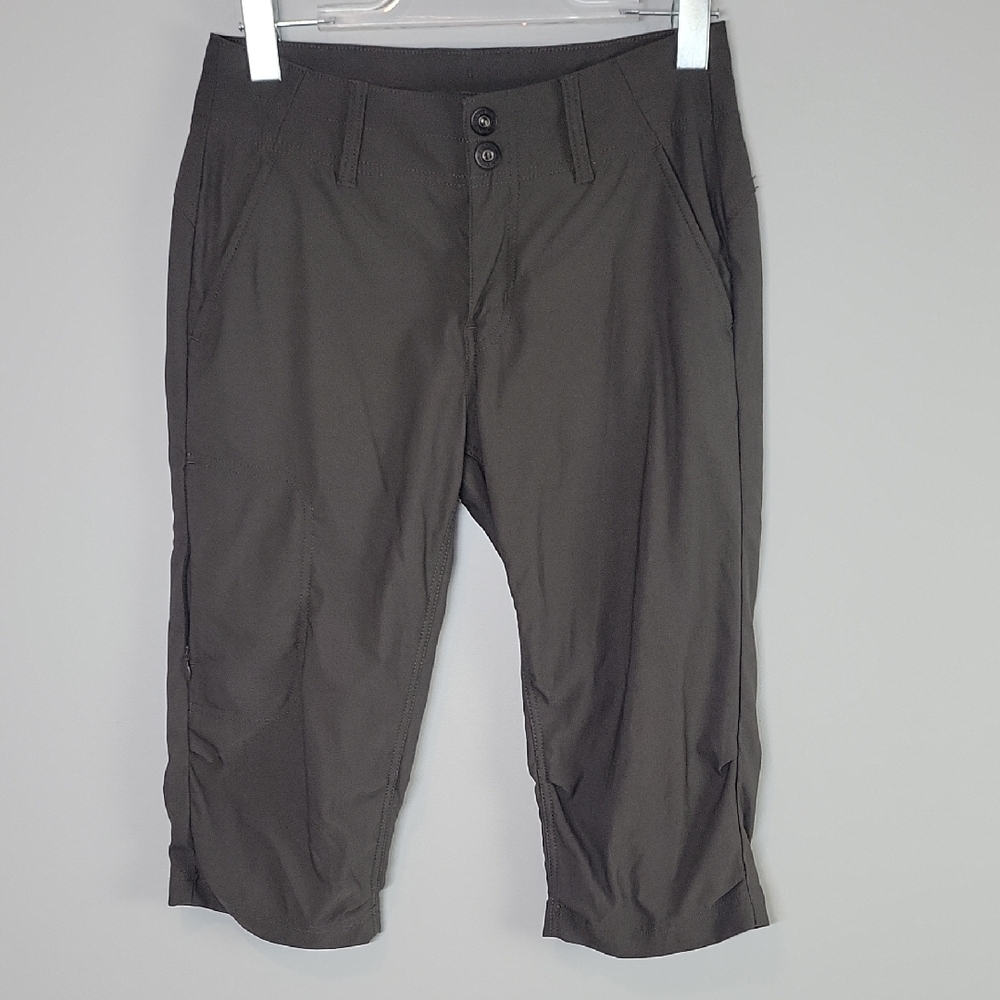 PRANA Alana Knicker Capri / bermuda gray long cargo shorts 4